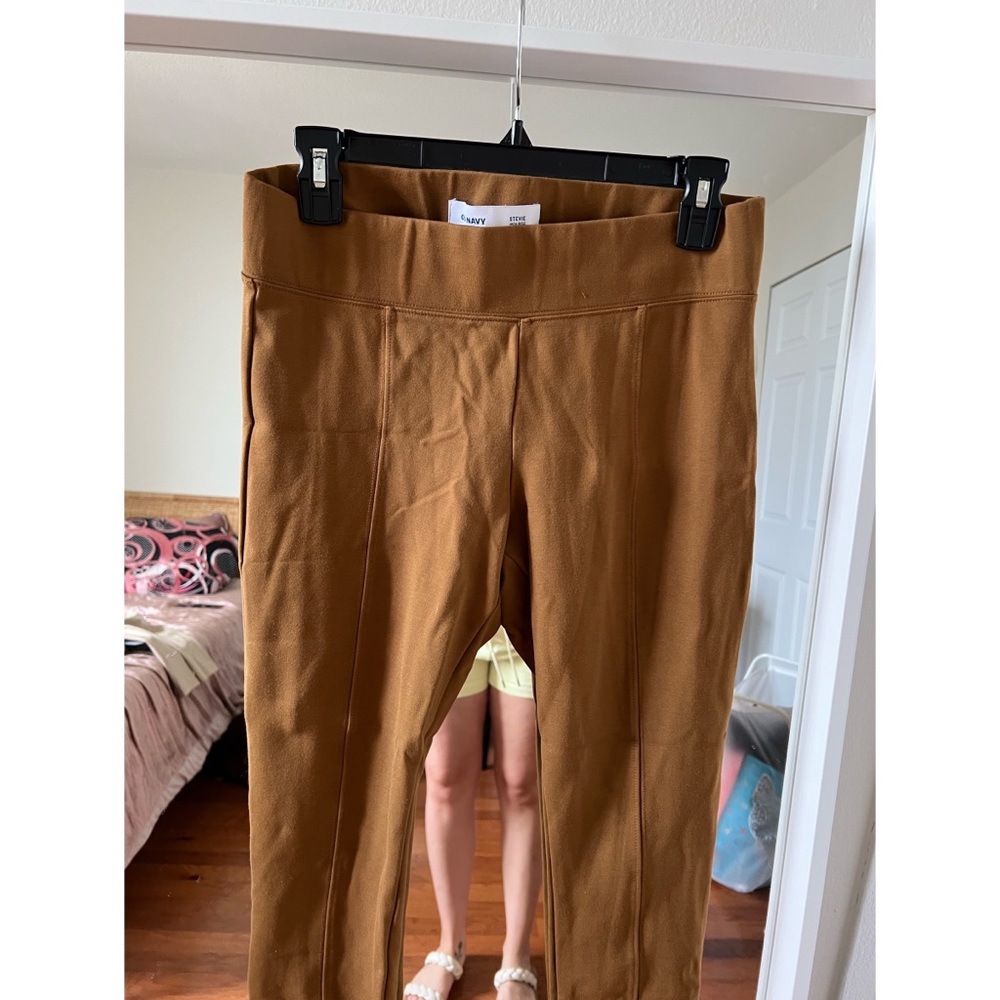 High waisted leggings
